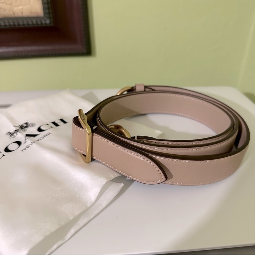 🐎New Coach strap🐎 Adjustable Never used
